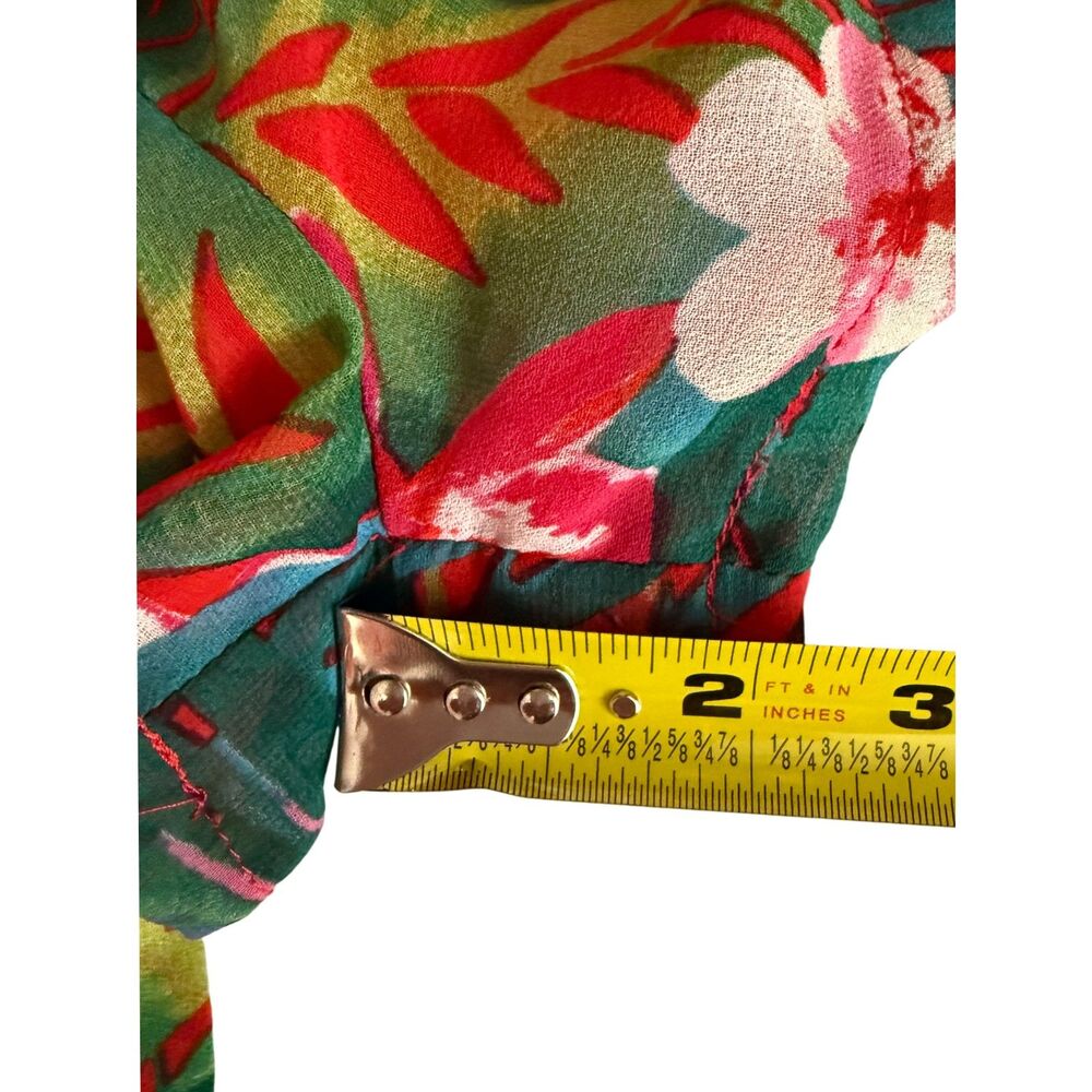 Red Floral Plunging Neckline Romper with Wide Bell Sleeves - Size M - Picture 8 of 11